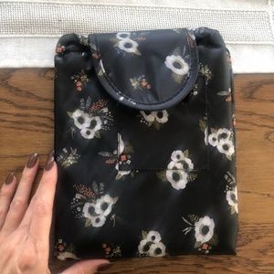 NWOT makeup bag